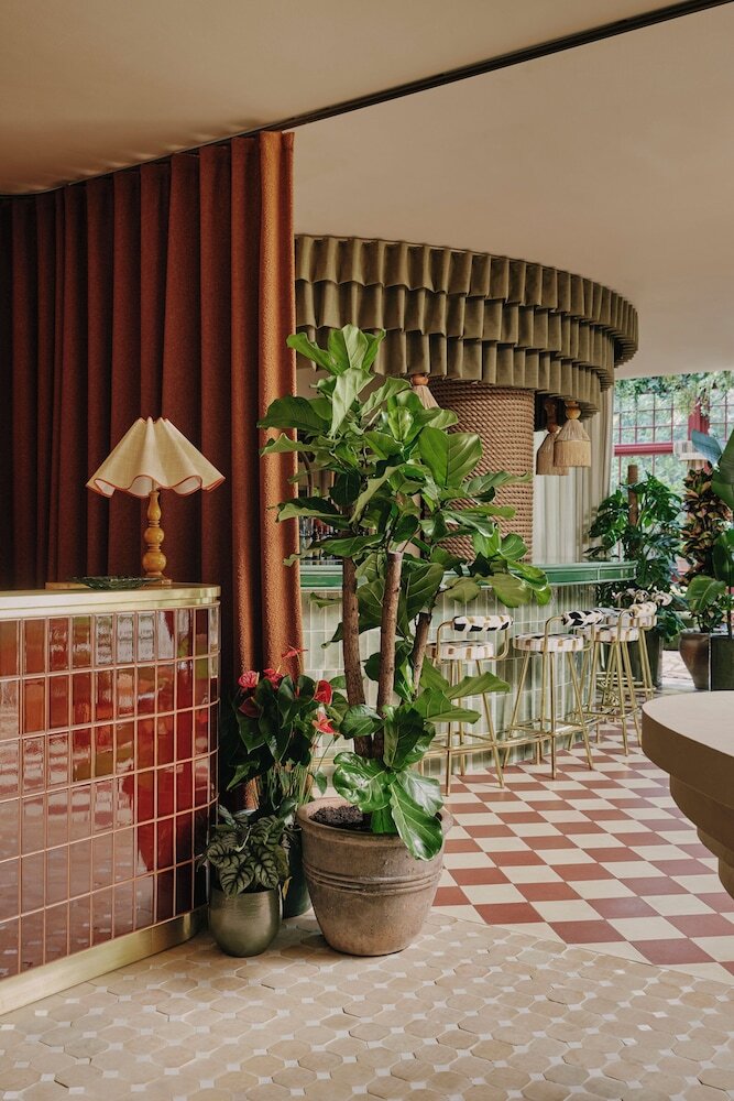 Hotel Ember Locke Kensington
