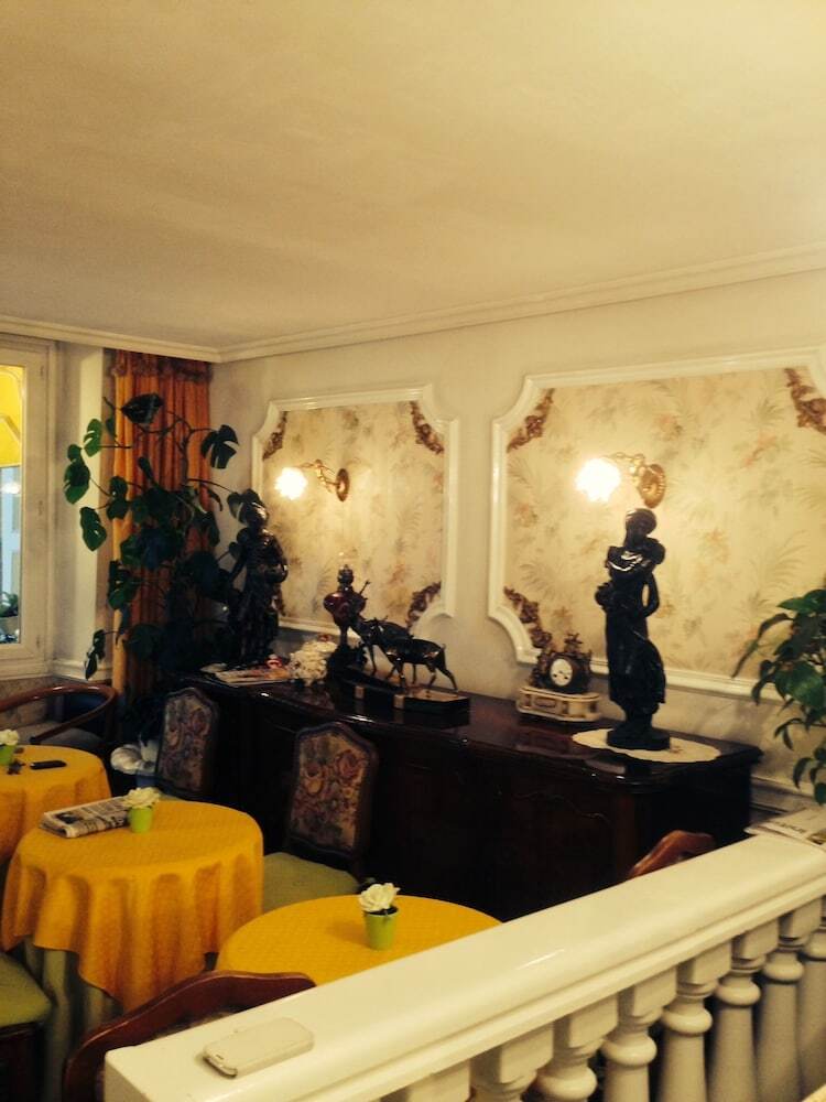 Hotel H�tel Relax