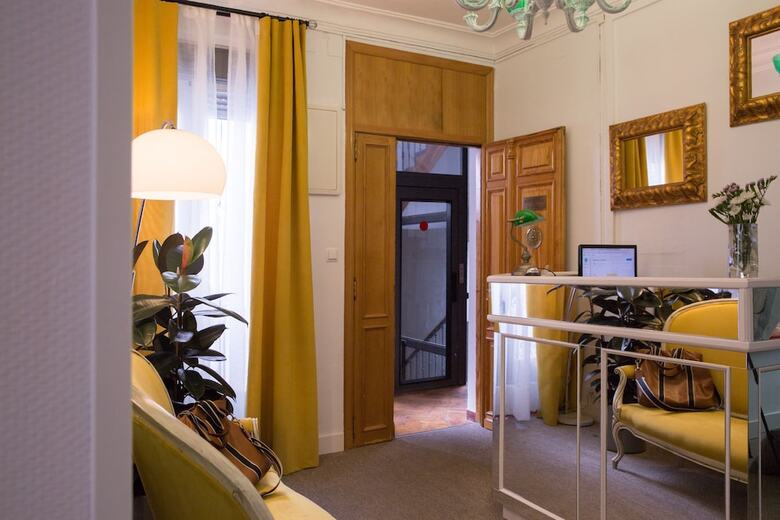 Hotel Ha San Mateo Suites