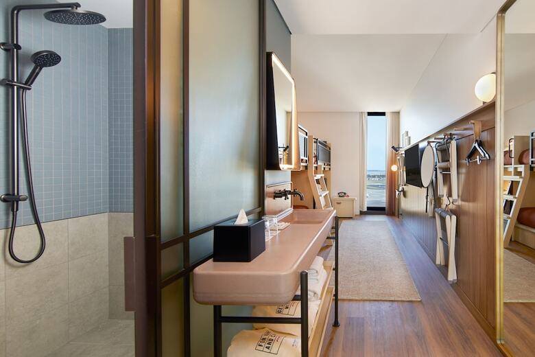 Hotel Moxy Sydney Airport