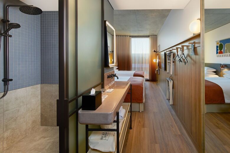 Hotel Moxy Sydney Airport