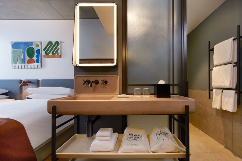 Hotel Moxy Sydney Airport