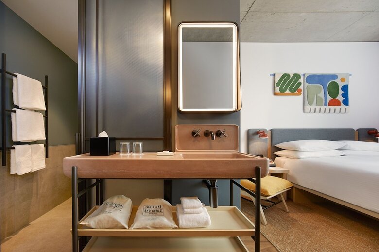 Hotel Moxy Sydney Airport