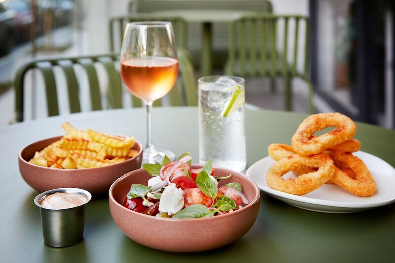 Hotel Moxy Sydney Airport