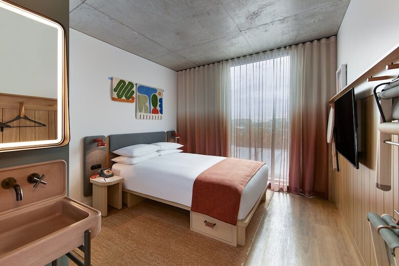 Hotel Moxy Sydney Airport