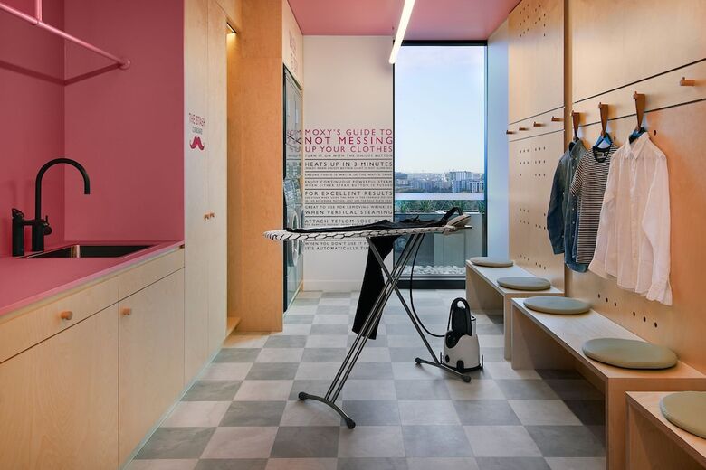 Hotel Moxy Sydney Airport