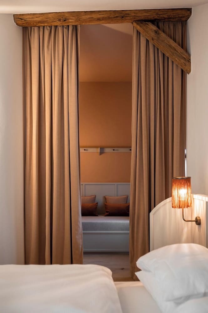 Hotel Pension Leuchtenburg