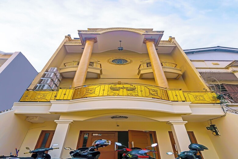 Hotel O Alnindo Makaliwe