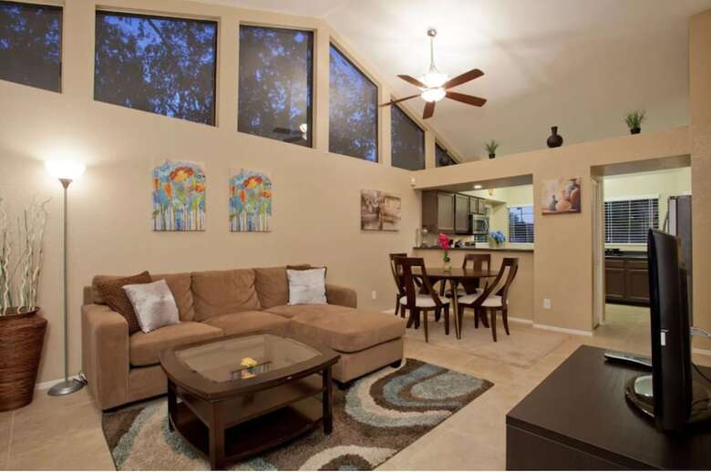 Charming 2br-2ba By Bluebarrelhomes