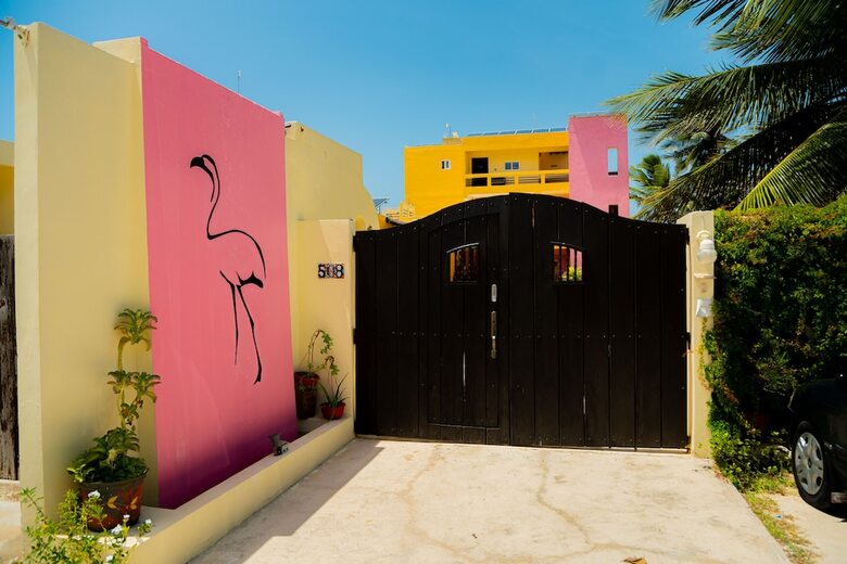 Bed & Breakfast Flamingos Inn