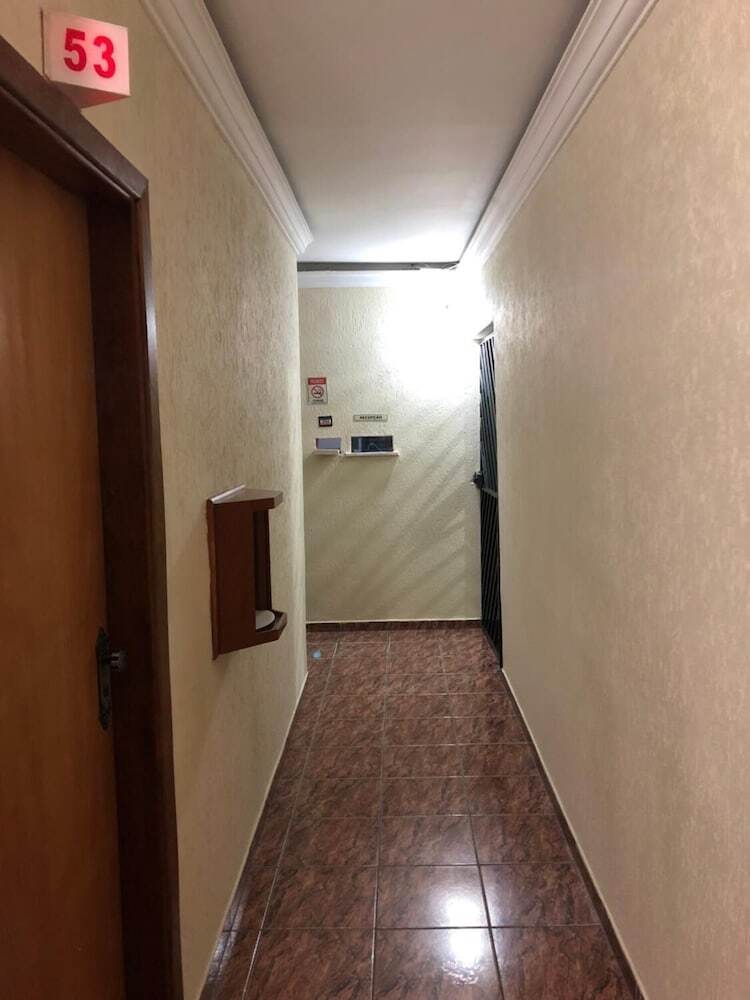 Hotel City II