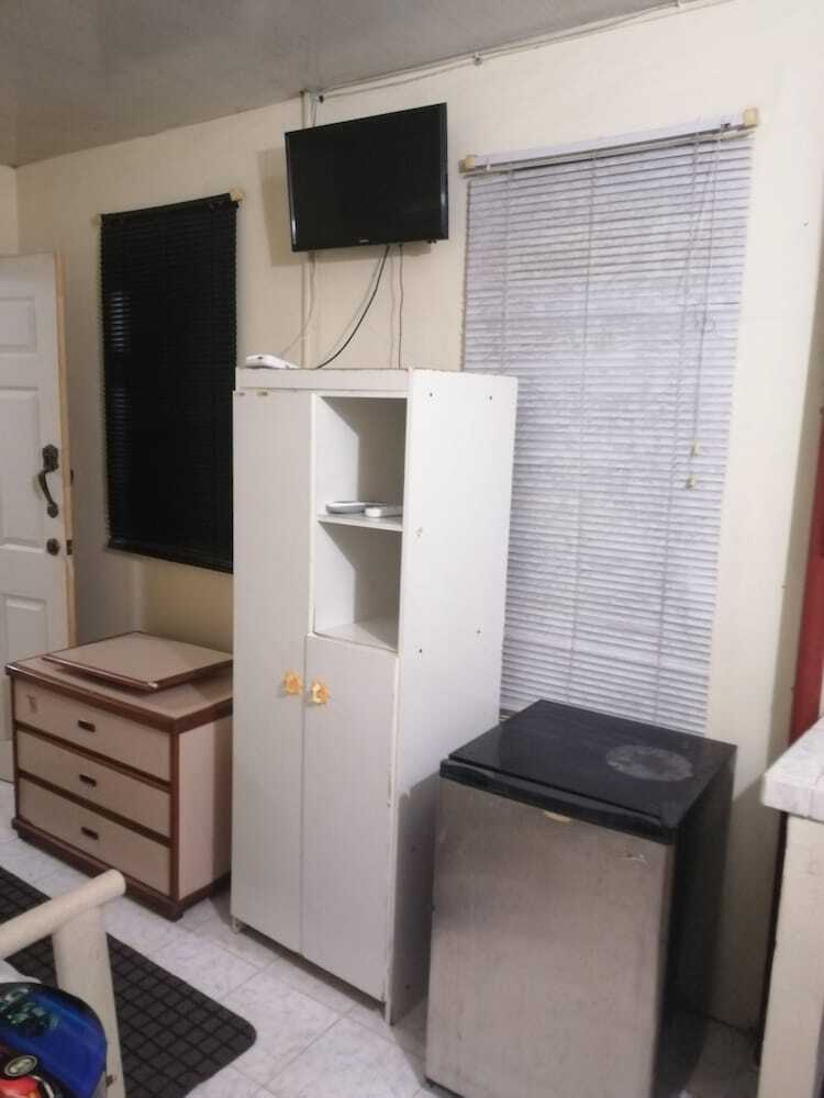 Tony's Guest House