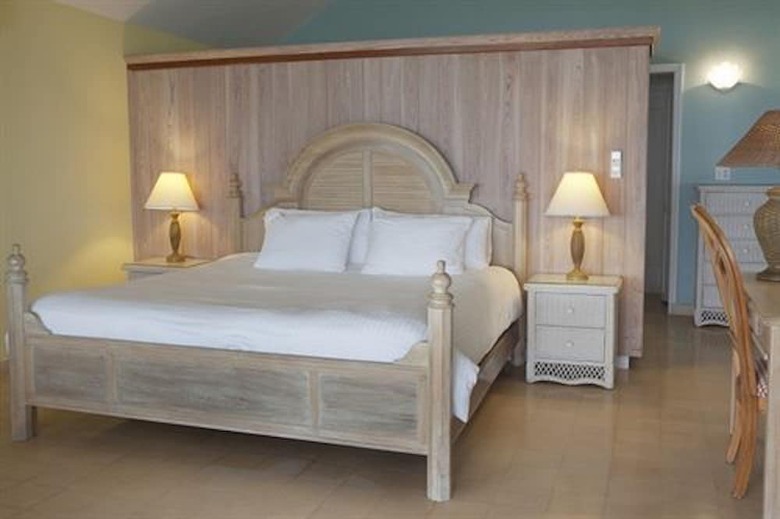 Hotel Cape Santa Maria Beach Resort
