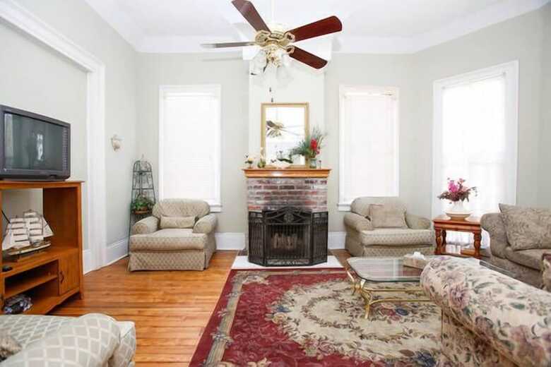 Bed & Breakfast Esplanade Suites