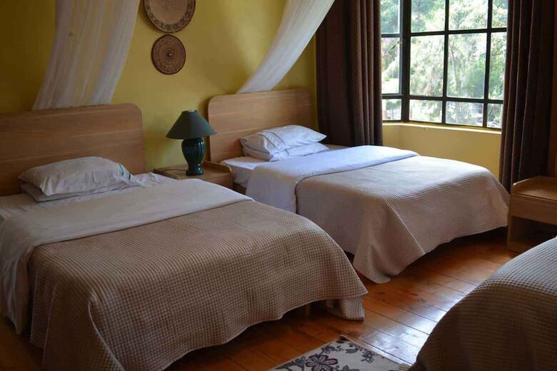 Hotel Kerarapony House