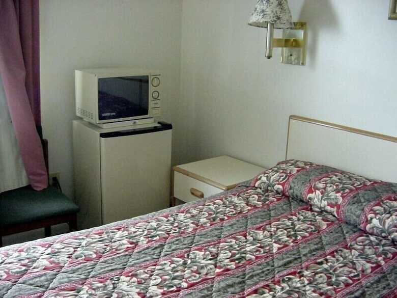 Double A Motel
