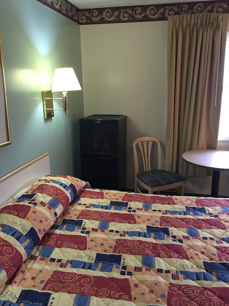 Double A Motel