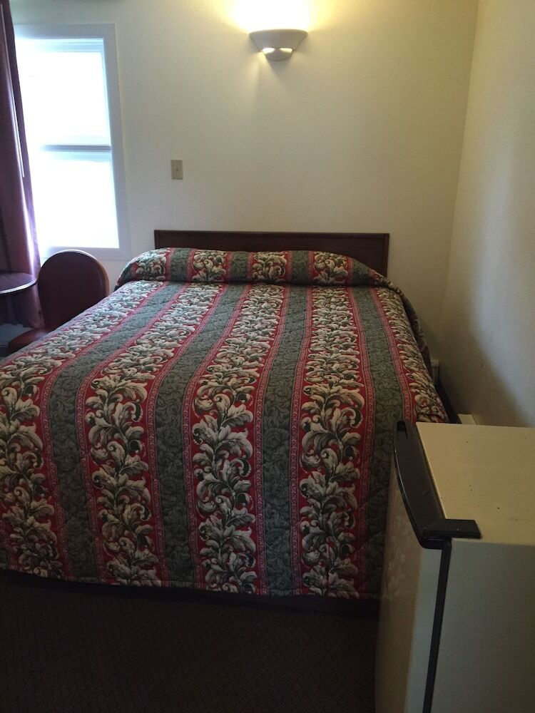 Double A Motel