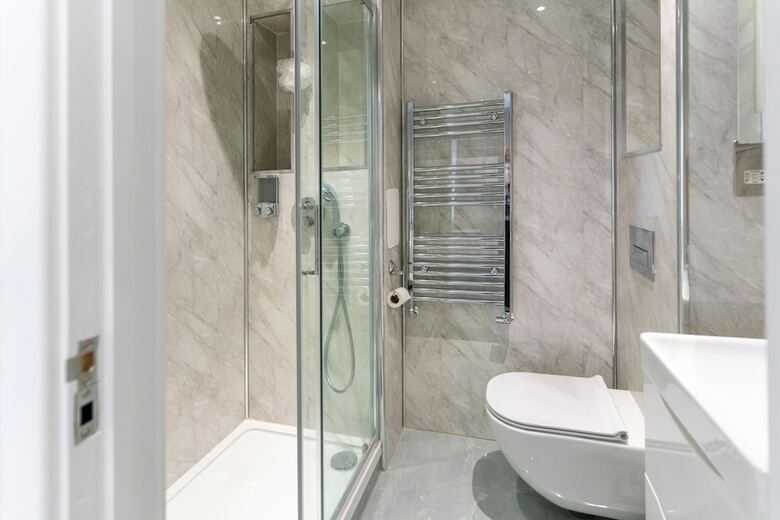 Luxury 5bd Guesthouse