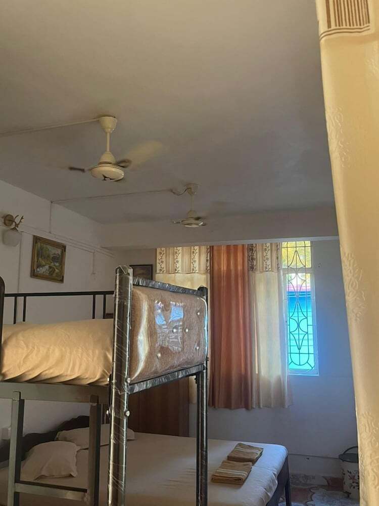 Hotel Cupids Heaven Resort