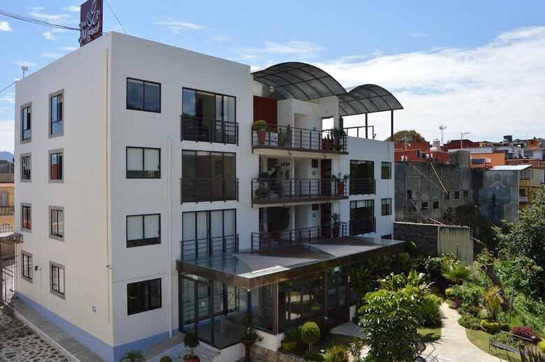 Hotel Suites Don Miguel