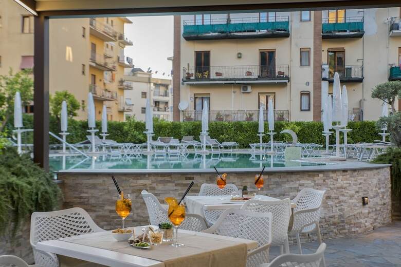 Hotel Leone