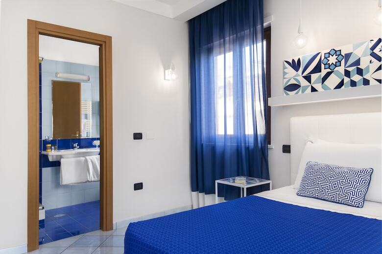 Hotel Leone