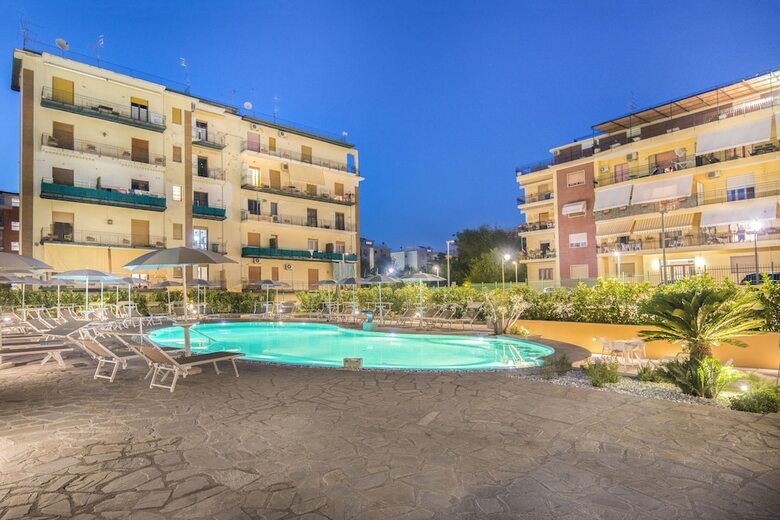 Hotel Leone