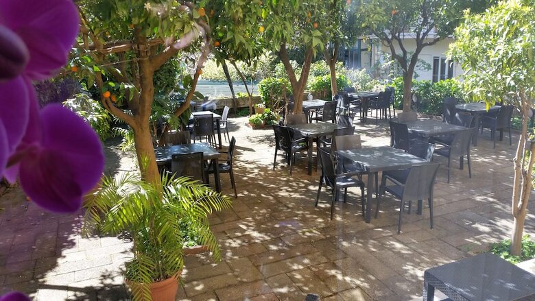 Hotel Leone