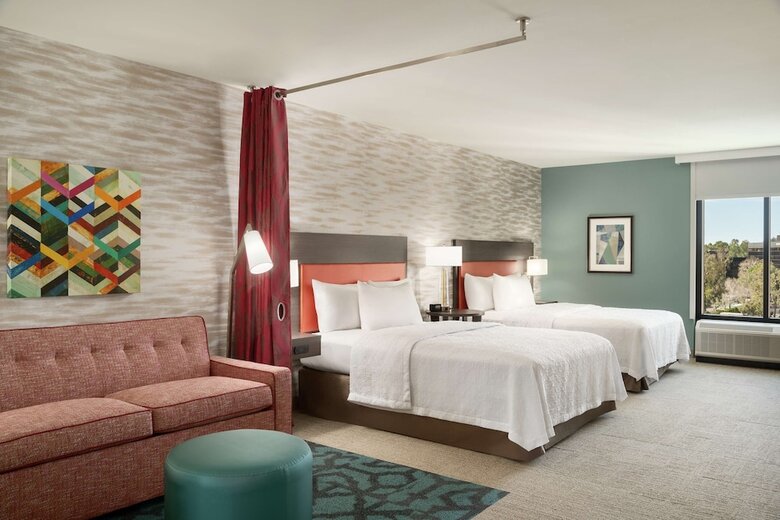 Hotel Home2 Suites By Hilton Woodland Hills