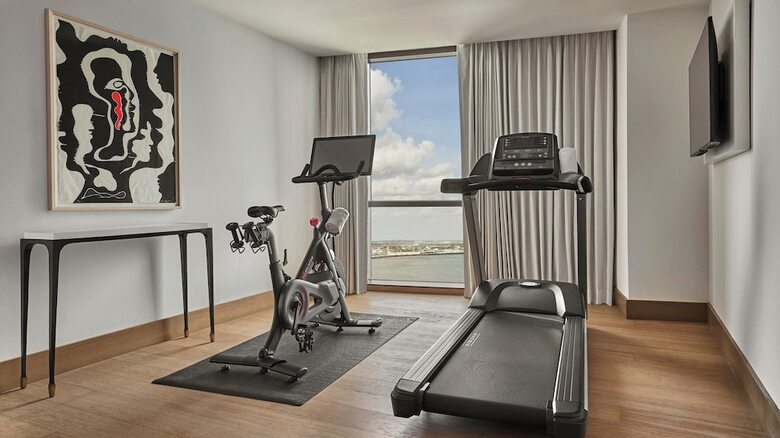 Four Seasons Hotel New Orleans