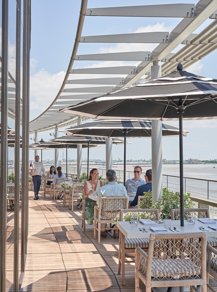Four Seasons Hotel New Orleans