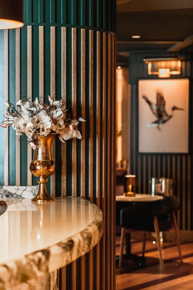 Four Seasons Hotel New Orleans