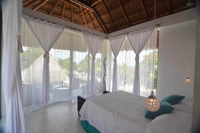 Hotel Caba�as Luxury Bacalar