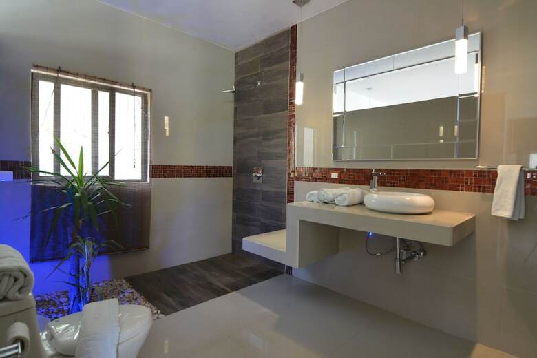 Hotel Caba�as Luxury Bacalar