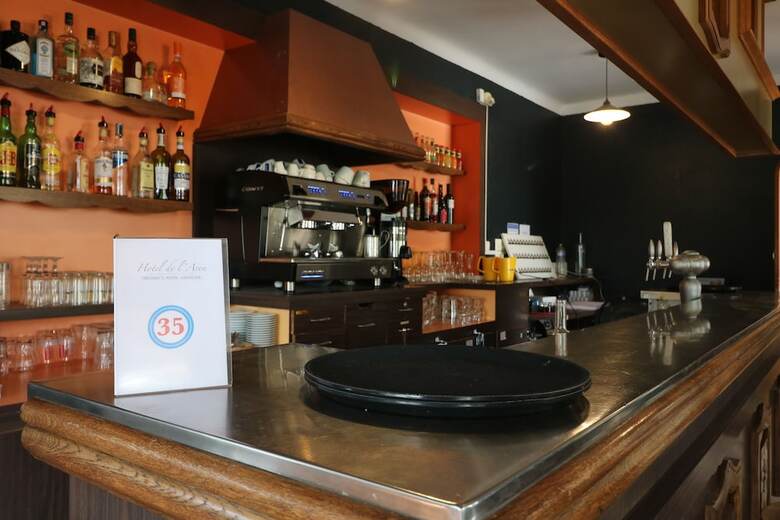 Hotel 30 Rte De Vallon Pont D Arc