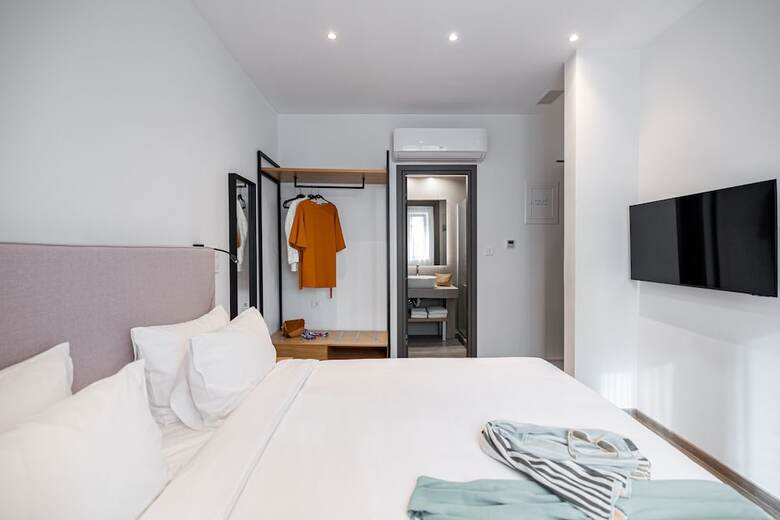 Pnoe Urban Living