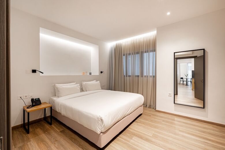 Pnoe Urban Living
