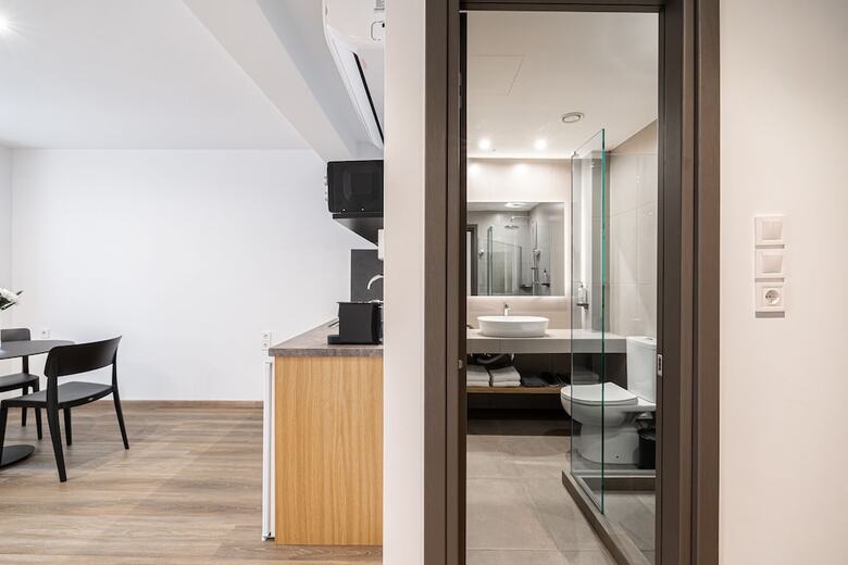 Pnoe Urban Living