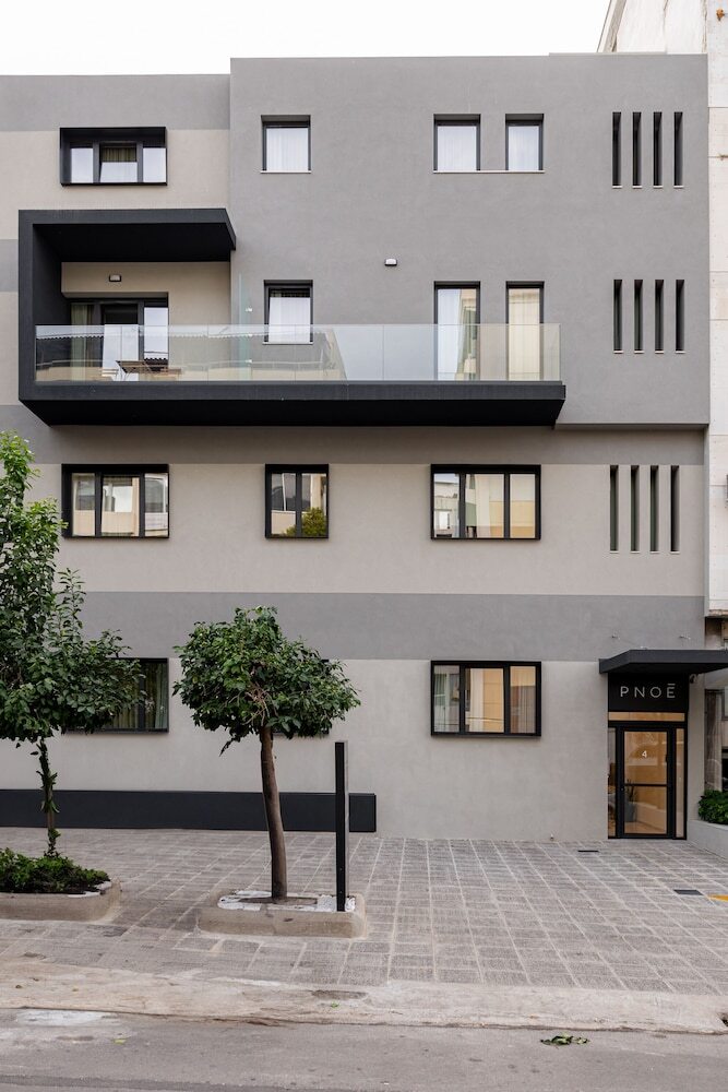 Pnoe Urban Living