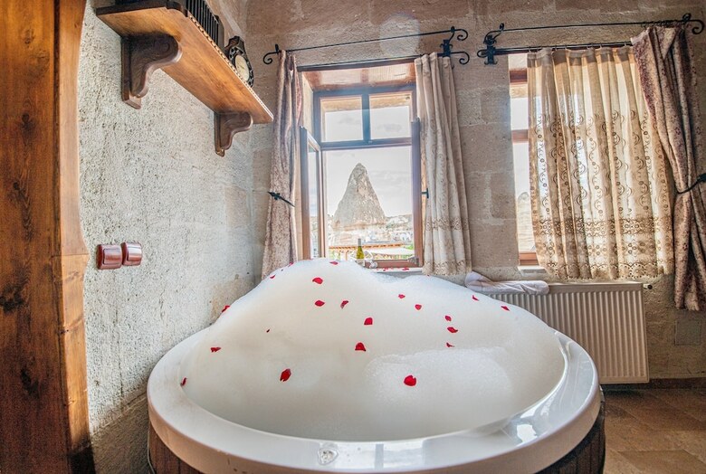 Hotel Chelebi Cave House