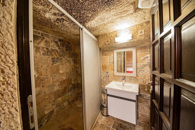 Hotel Chelebi Cave House