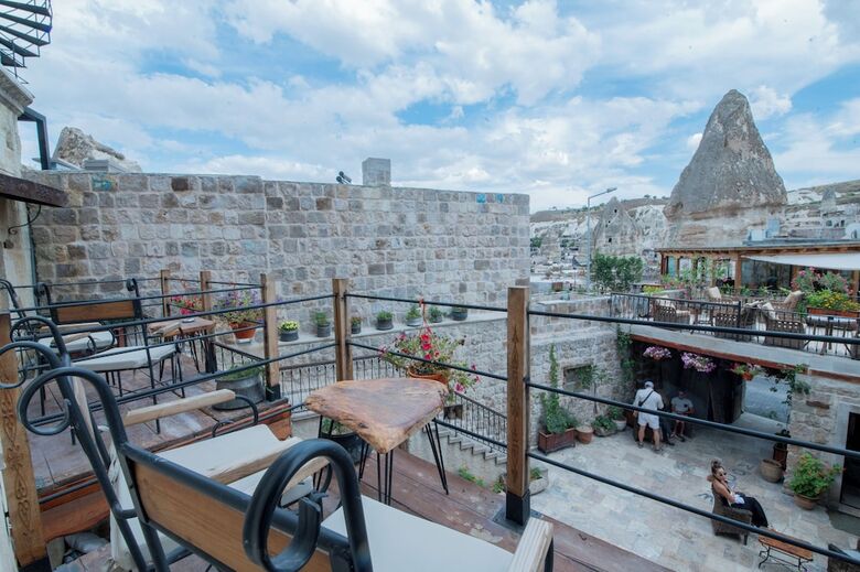 Hotel Chelebi Cave House