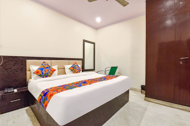 Fabhotel Golden Leaf Mansarover
