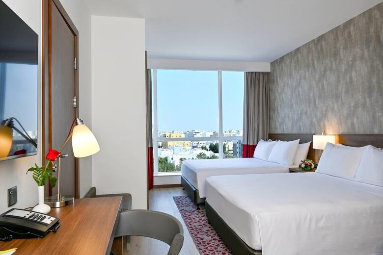 Comfort Hotel Jeddah King Road