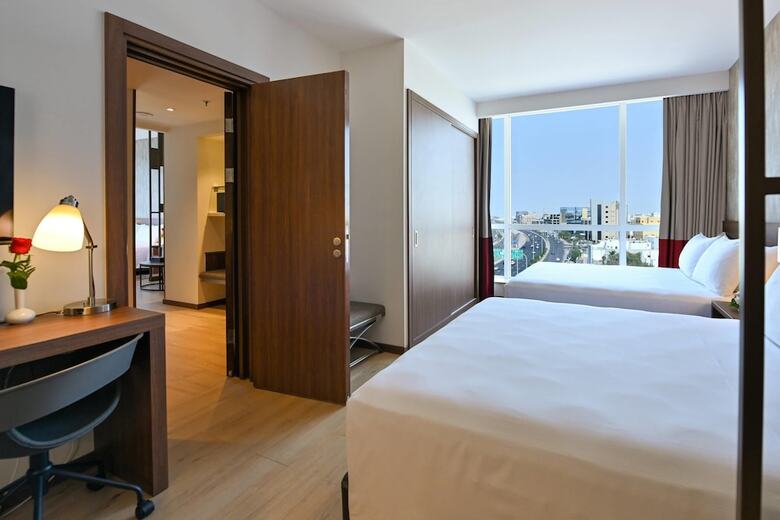 Comfort Hotel Jeddah King Road