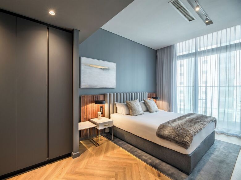 The Rockefeller Hotel By Newmark
