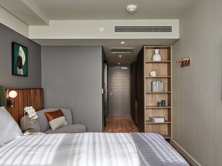 The Rockefeller Hotel By Newmark