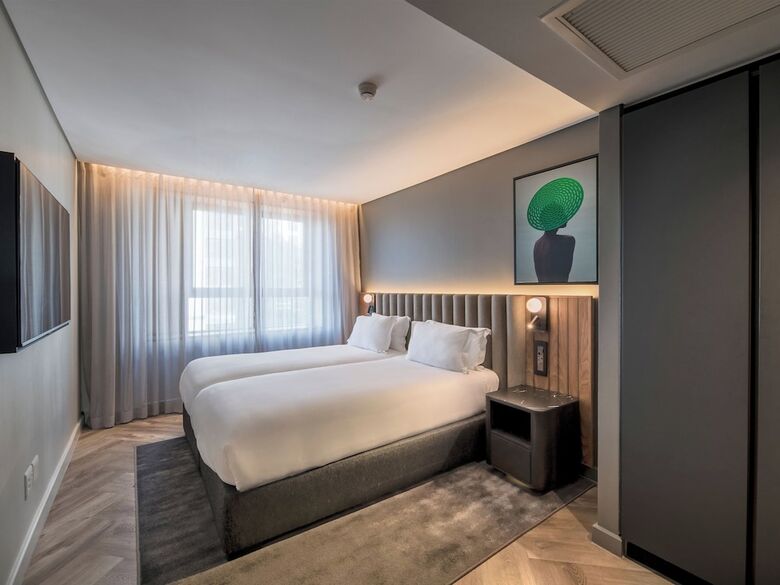 The Rockefeller Hotel By Newmark