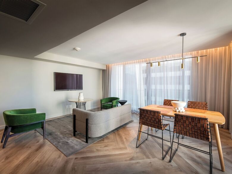 The Rockefeller Hotel By Newmark
